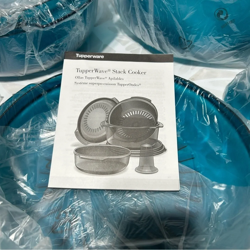 Tupperware Teal TupperWave Stack Cooker Set